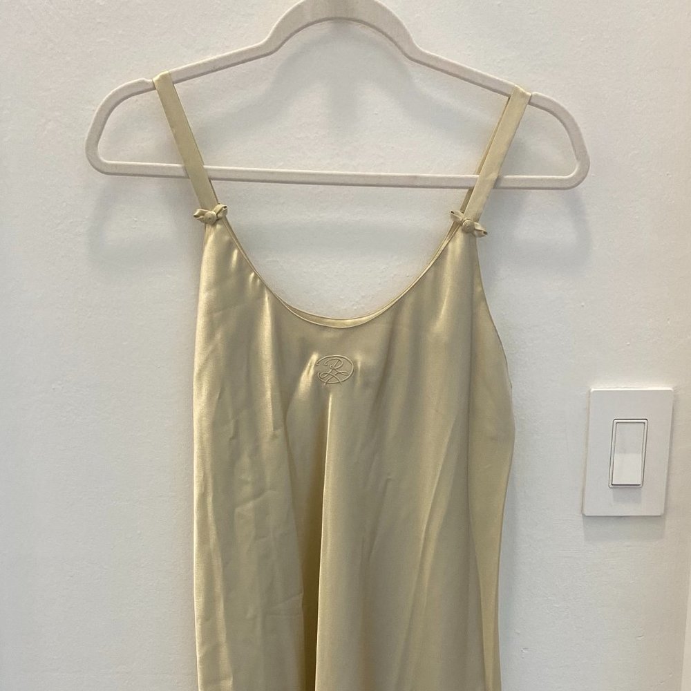 Oscar De La Renta Cream Silk Nightgown